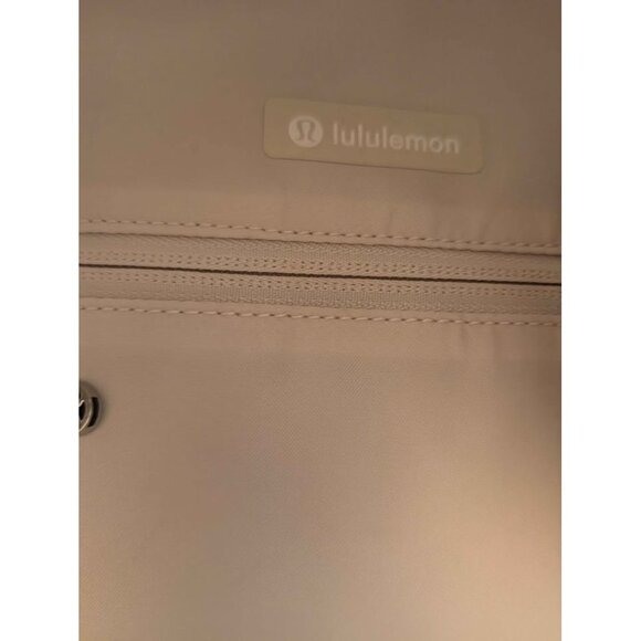 Lululemon City Adventurer Backpack 20L - Picture 6 of 11
